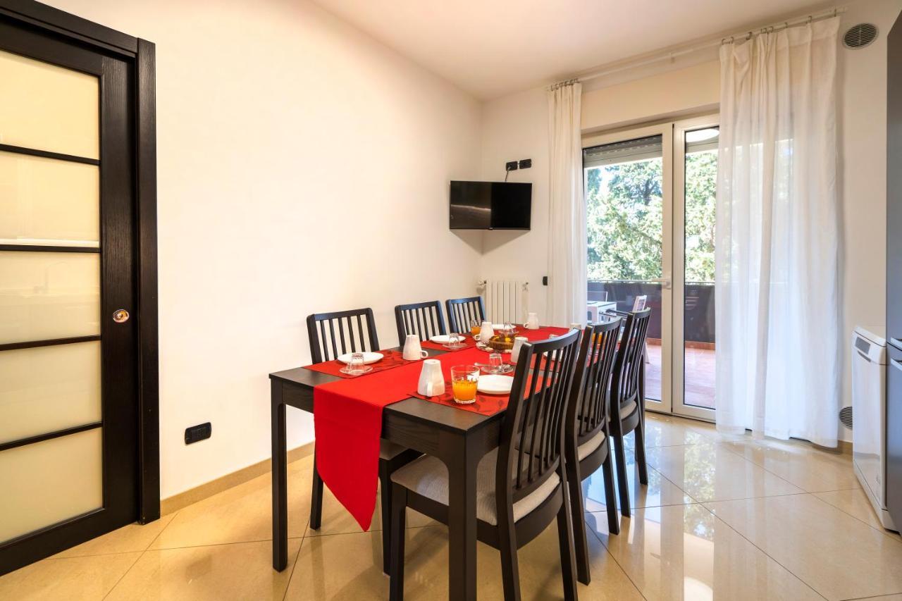 Boscoincitta Apt With Garage And Whirlpool Tub Bari Luaran gambar