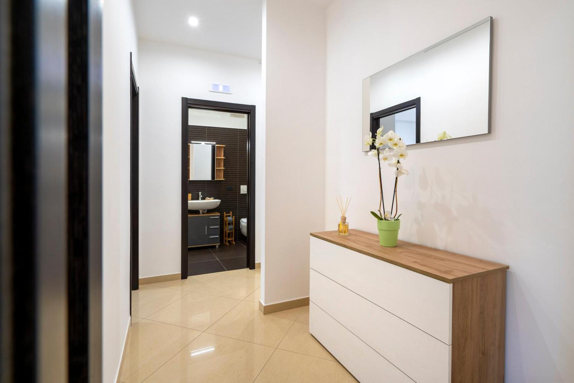 Boscoincitta Apt With Garage And Whirlpool Tub Bari Luaran gambar